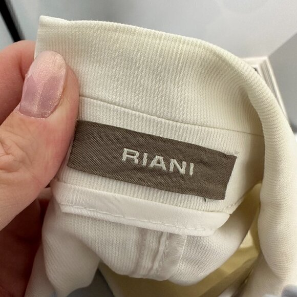 EUC - Riani Offwhite Blazer Jacket, Size 10 - Picture 8 of 9